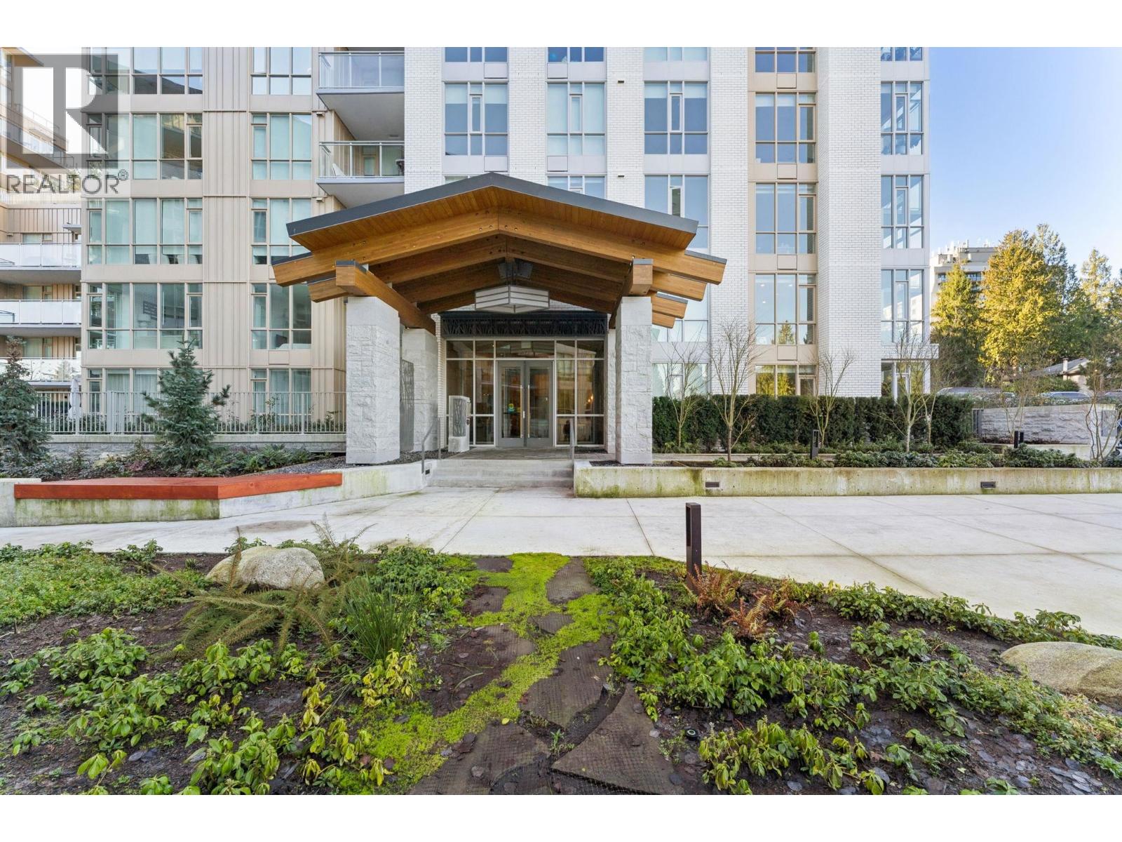 208 2375 EMERY COURT, North Vancouver