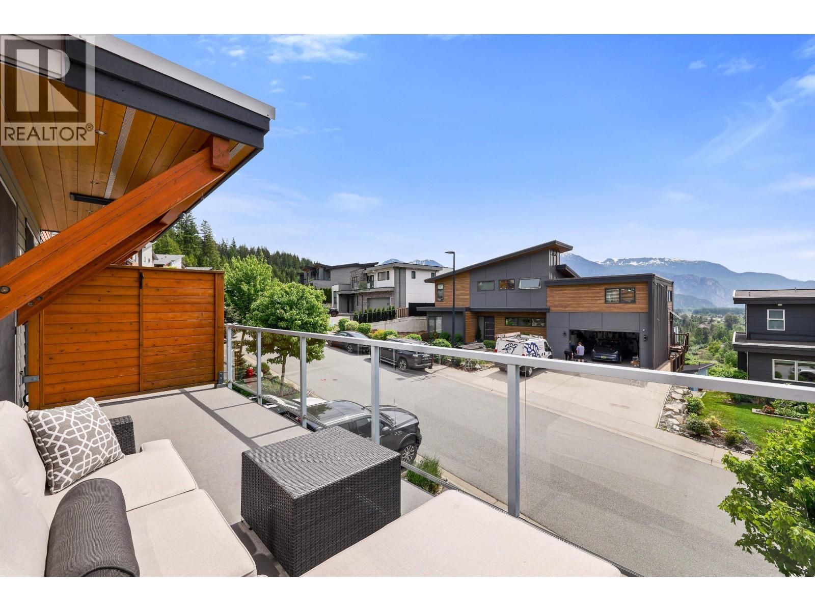 41322 HORIZON DRIVE, Squamish