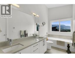 41322 Horizon Drive, Squamish, BC V8B0Y7 Photo 11