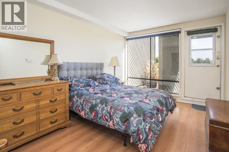 115 9300 GLENACRES DRIVE, Richmond