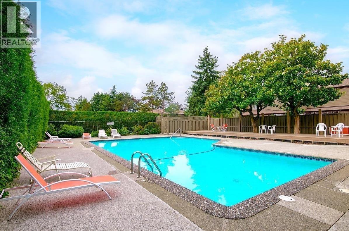 115 9300 GLENACRES DRIVE, Richmond