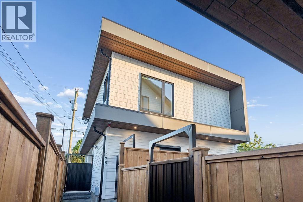 2754 GRAVELEY STREET, Vancouver