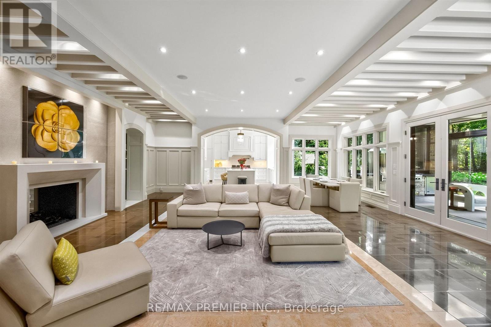 40 GOLF AVENUE - 12