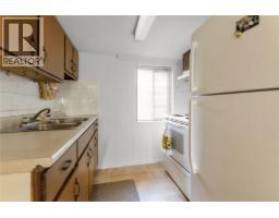 2461 Dundas Street, Vancouver, BC V5K1P5 Photo 16