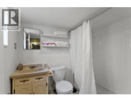 2461 Dundas Street, Vancouver, BC V5K1P5 Photo 18