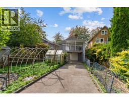 2461 Dundas Street, Vancouver, BC V5K1P5 Photo 24