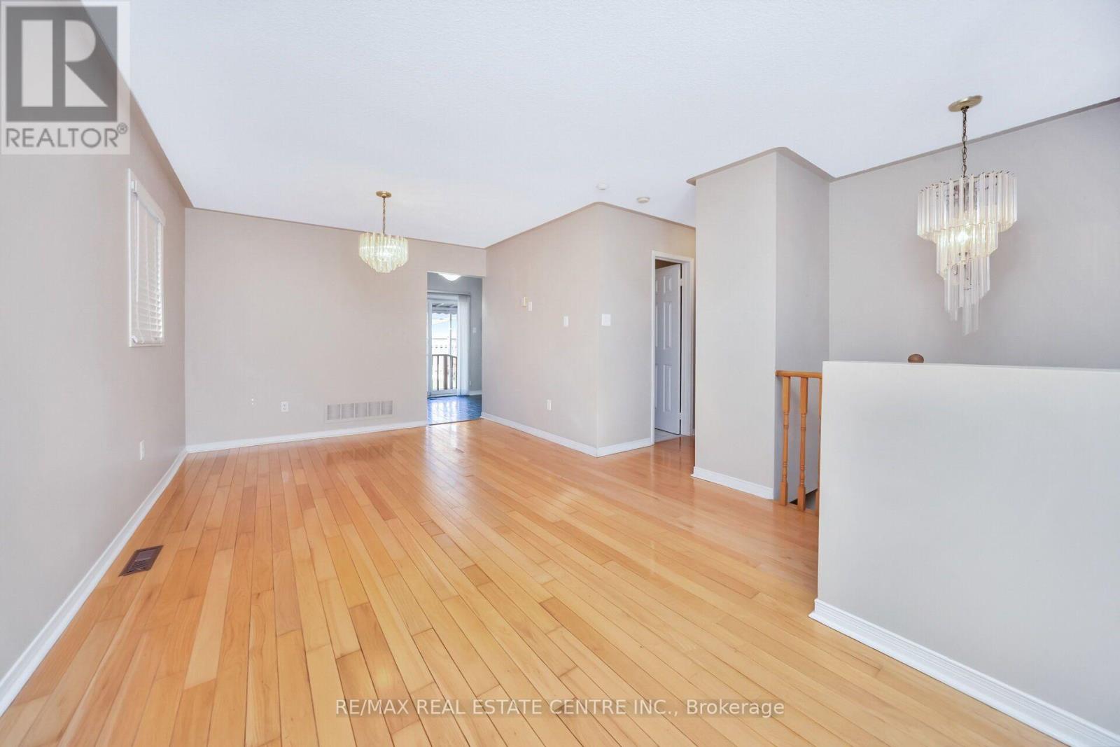 111 SPRINGVIEW DRIVE - 10
