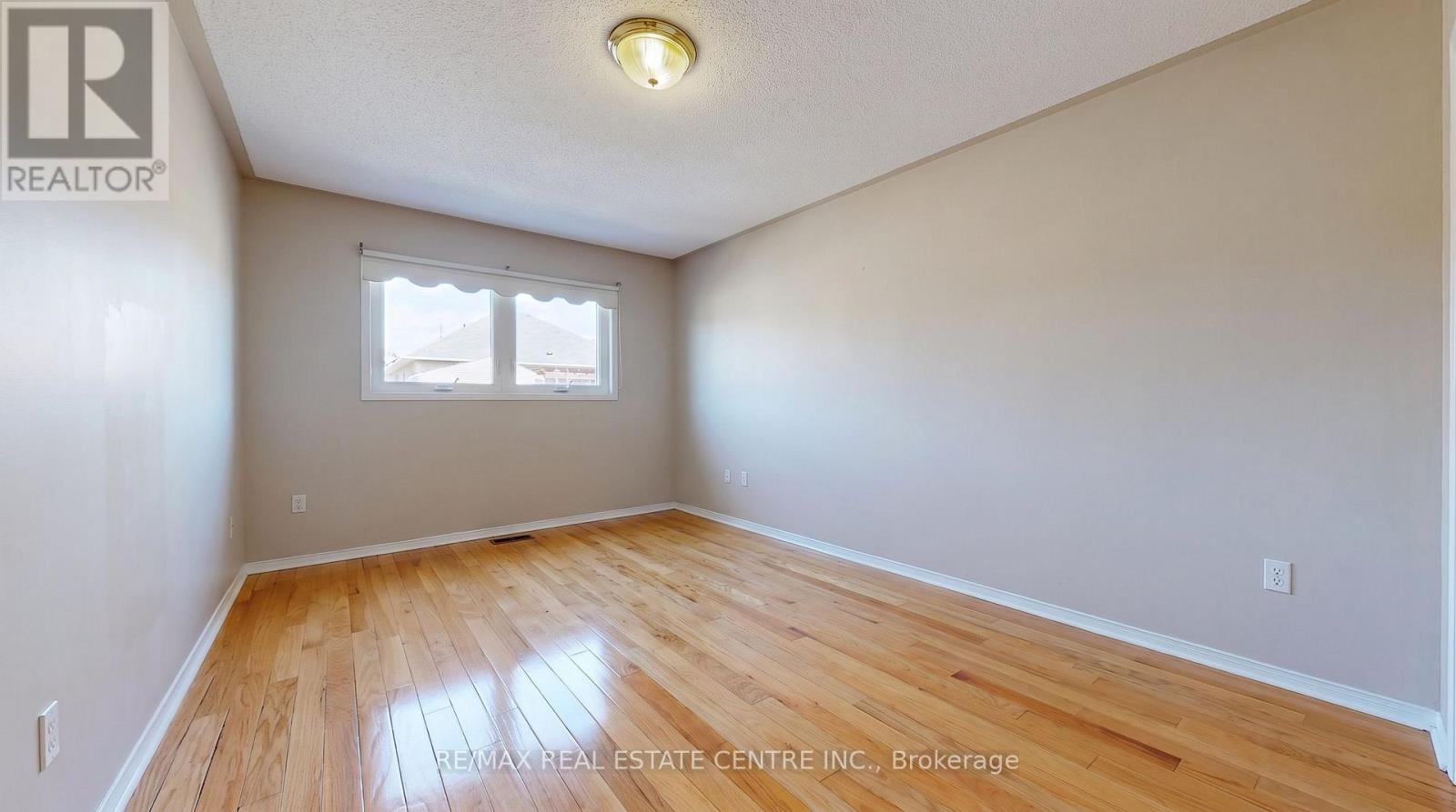 111 SPRINGVIEW DRIVE - 20