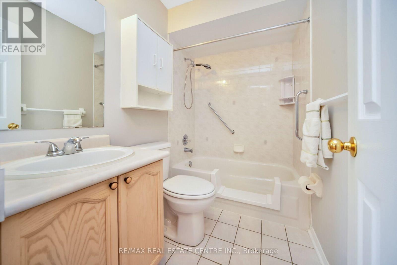 111 SPRINGVIEW DRIVE - 24