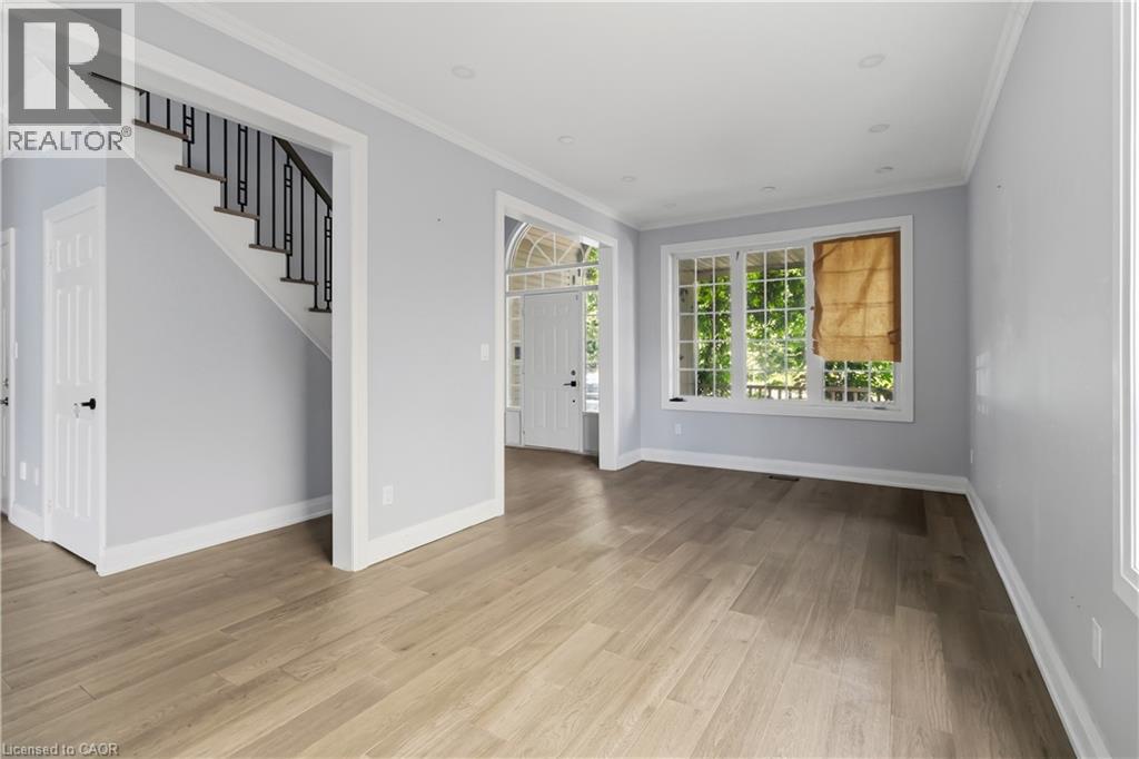 930 LANCASTER Boulevard - 6