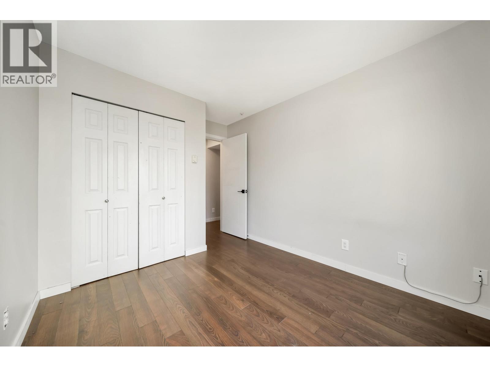 204 11671 FRASER STREET, Maple Ridge