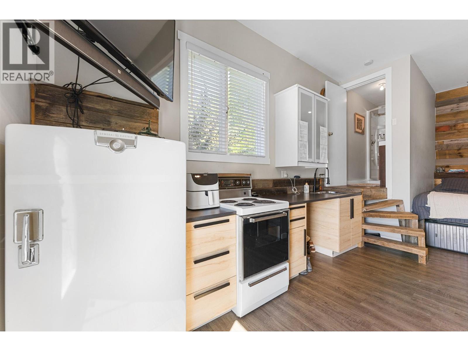 1456 Latta Road, Kelowna