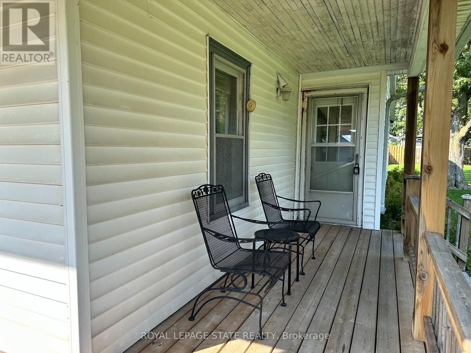 305 NORTH CAYUGA STREET W - 10