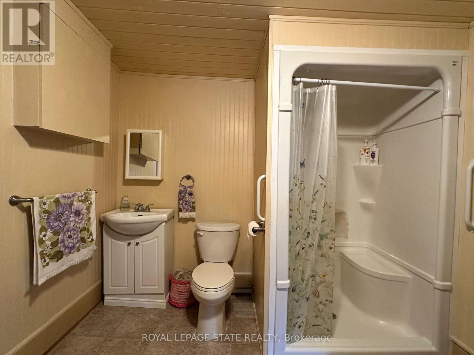 305 NORTH CAYUGA STREET W - 17