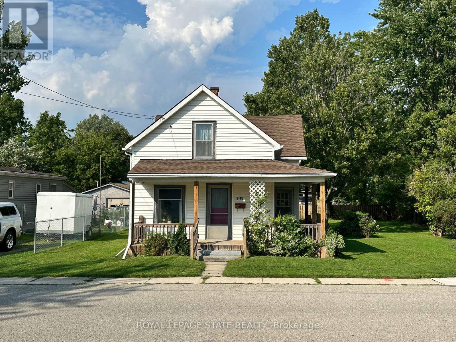 305 NORTH CAYUGA STREET W - 7