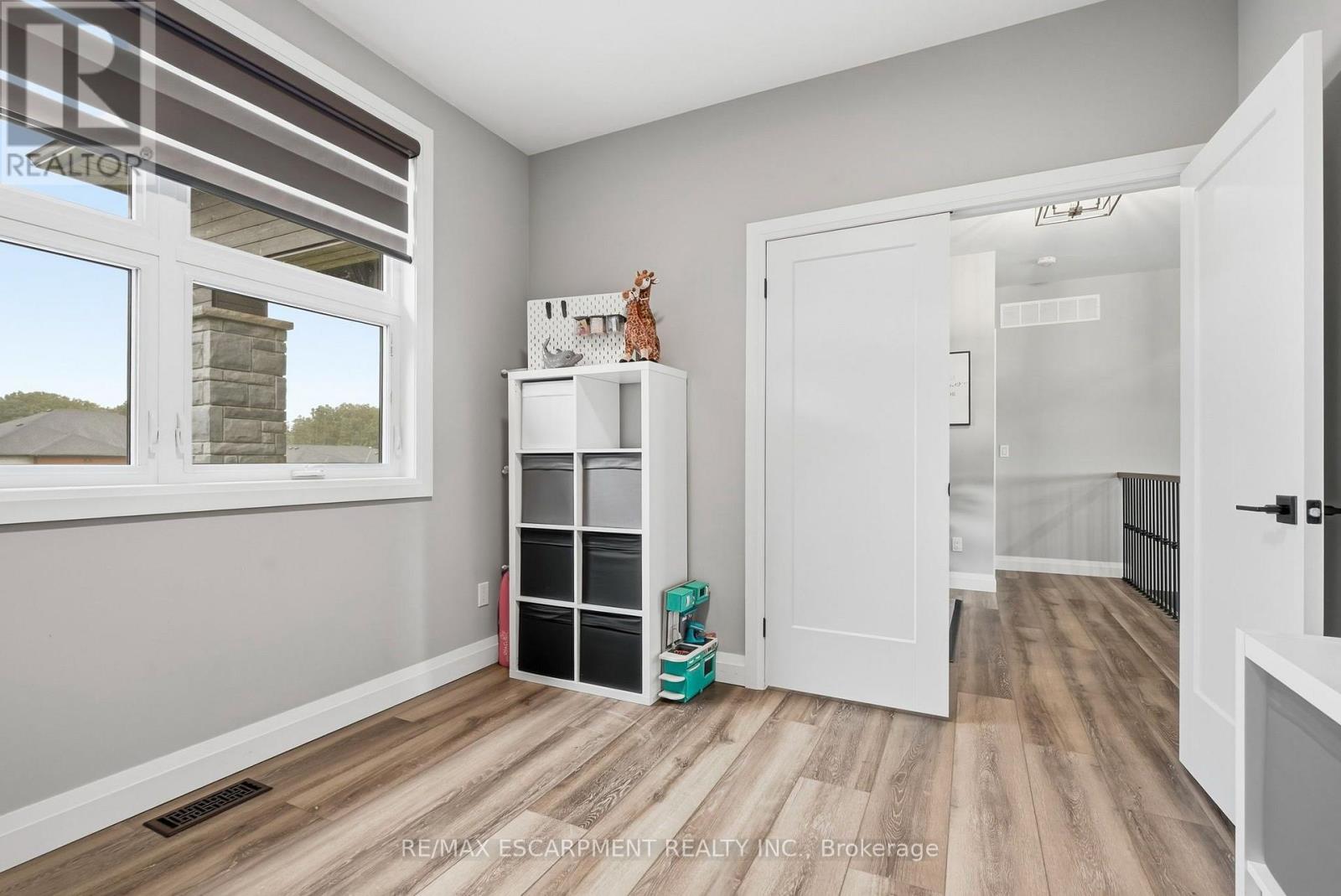 14 HUDSON DRIVE - 17