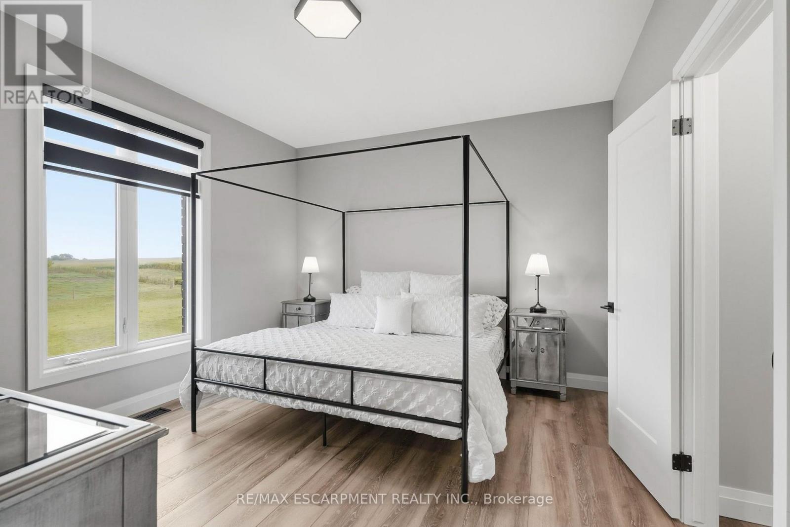 14 HUDSON DRIVE - 23