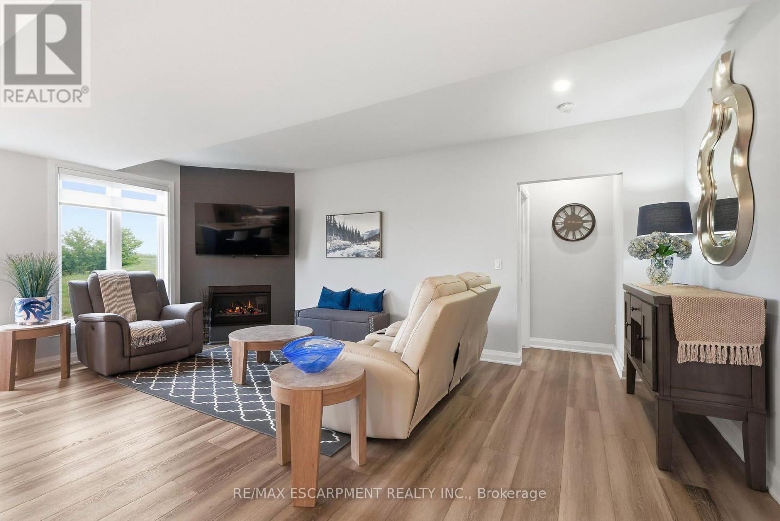 14 HUDSON DRIVE - 28