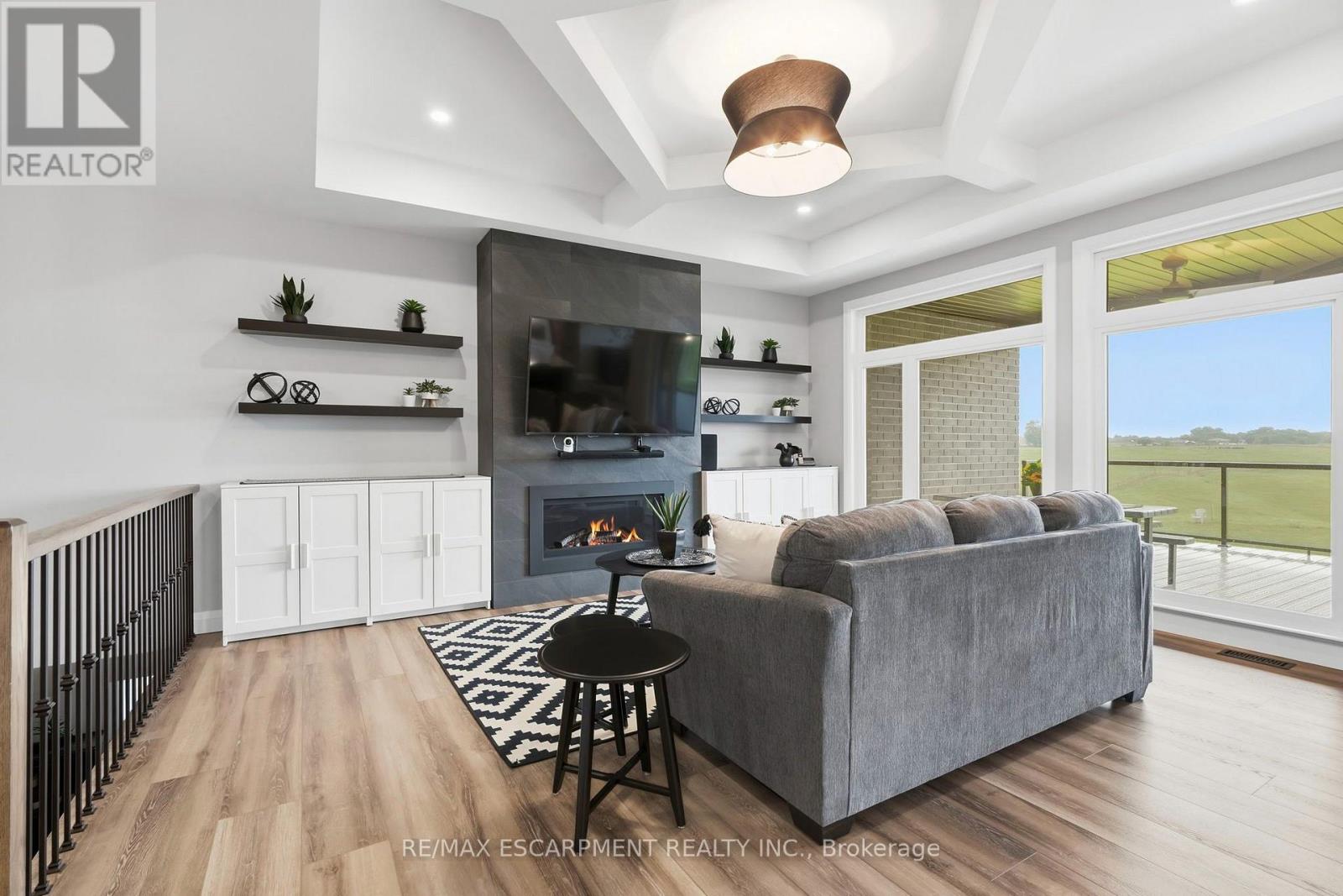 14 HUDSON DRIVE - 4