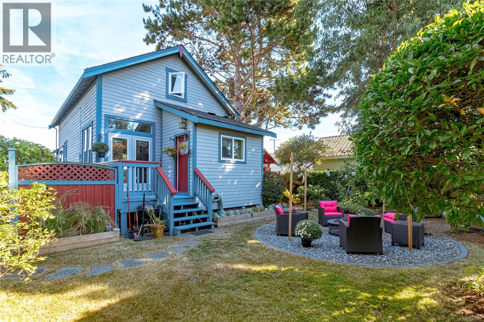  2445 Amelia Avenue, Sidney