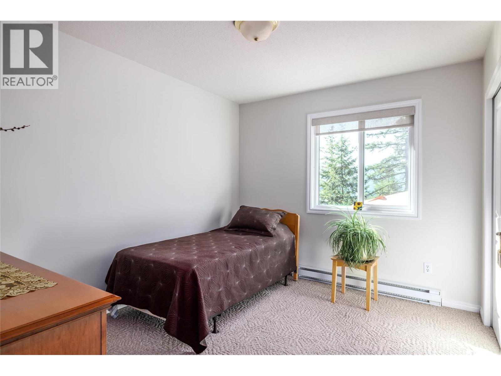  8514 Sun Valley Road, Kelowna