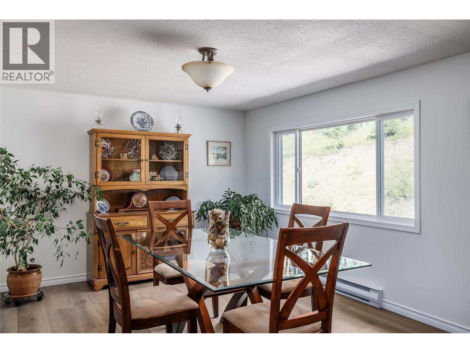  8514 Sun Valley Road, Kelowna