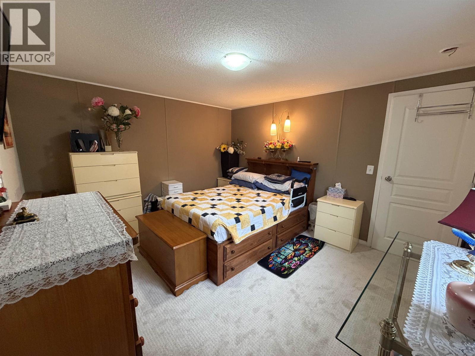 #92 3616 LARCH STREET - Image 12