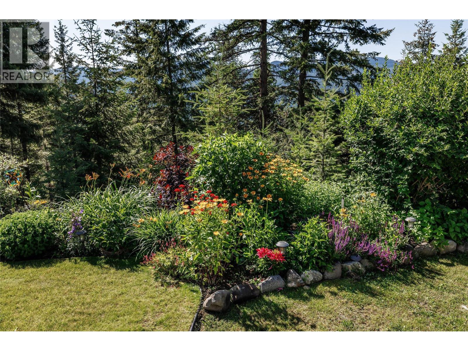  8514 Sun Valley Road, Kelowna