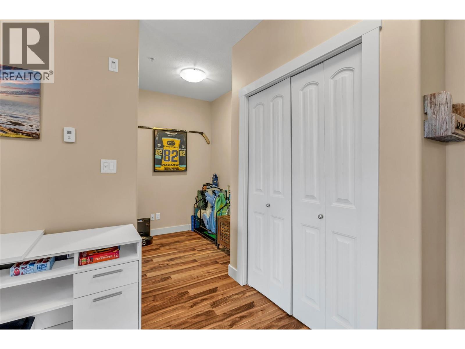 13615 Victoria Road N Unit# 206, Summerland