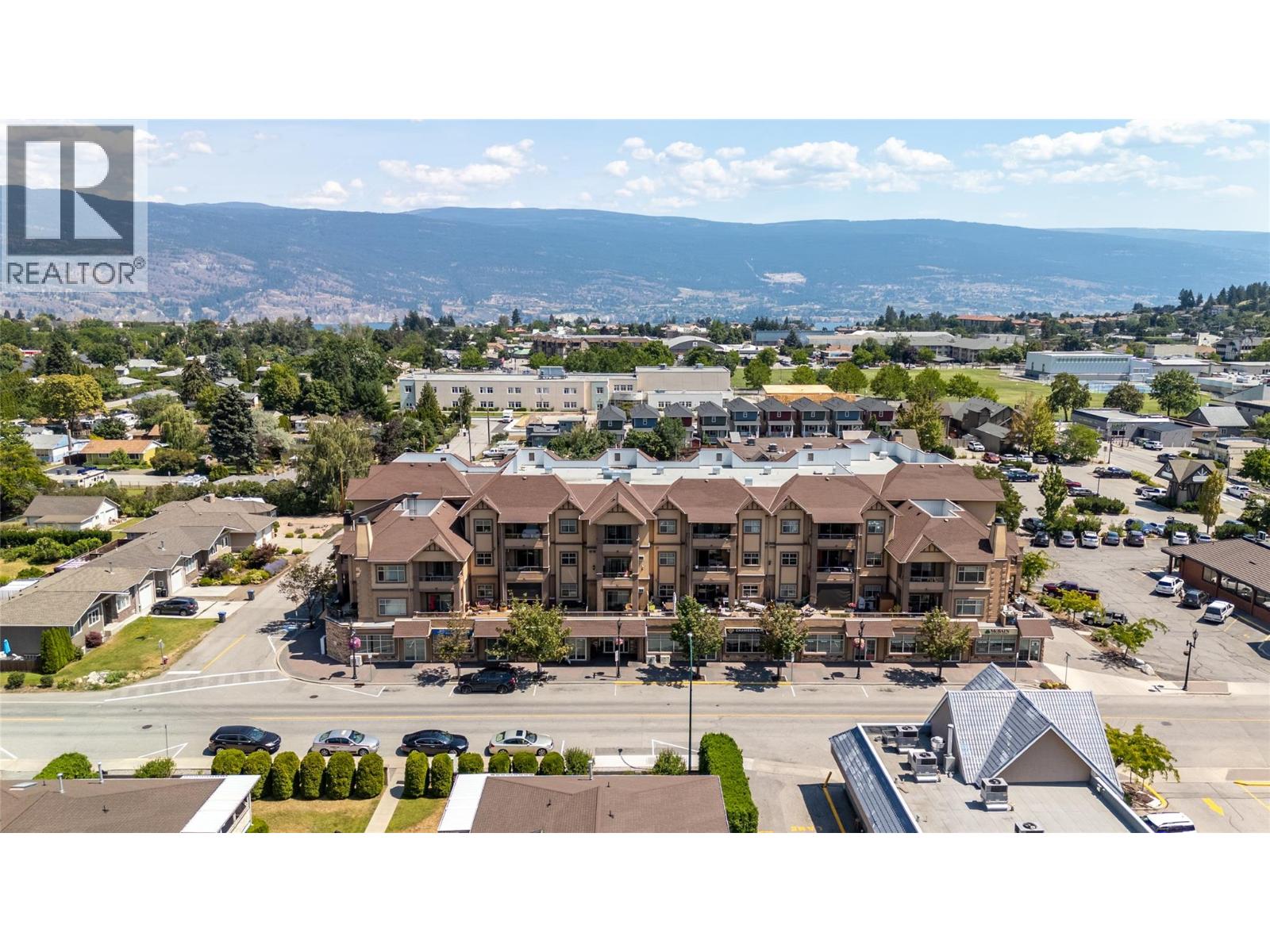13615 Victoria Road N Unit# 206, Summerland