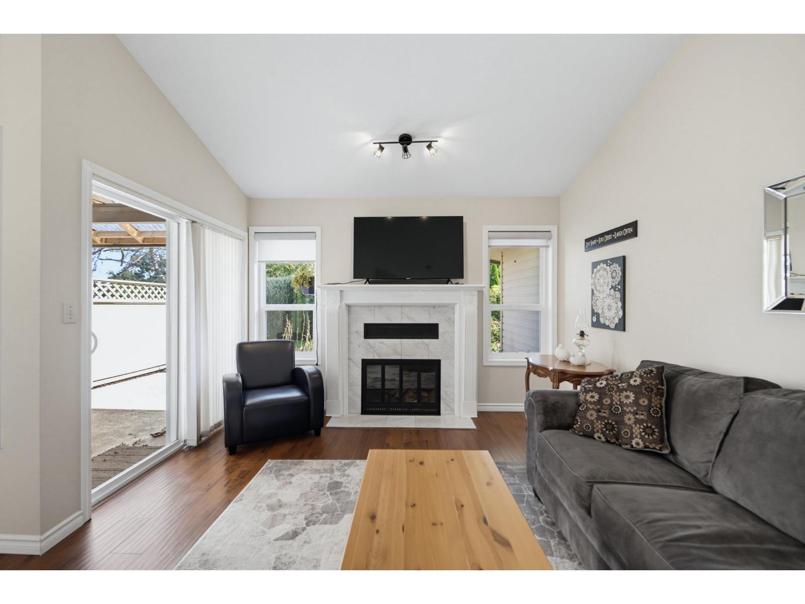 #7 9515 WOODBINE Street, Chilliwack, British Columbia, V2P7T1, Chilliwack, British Columbia — photo 4 of 5
