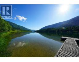 1062 Scamp Road, Castlegar, BC V1N4R3 Photo 35