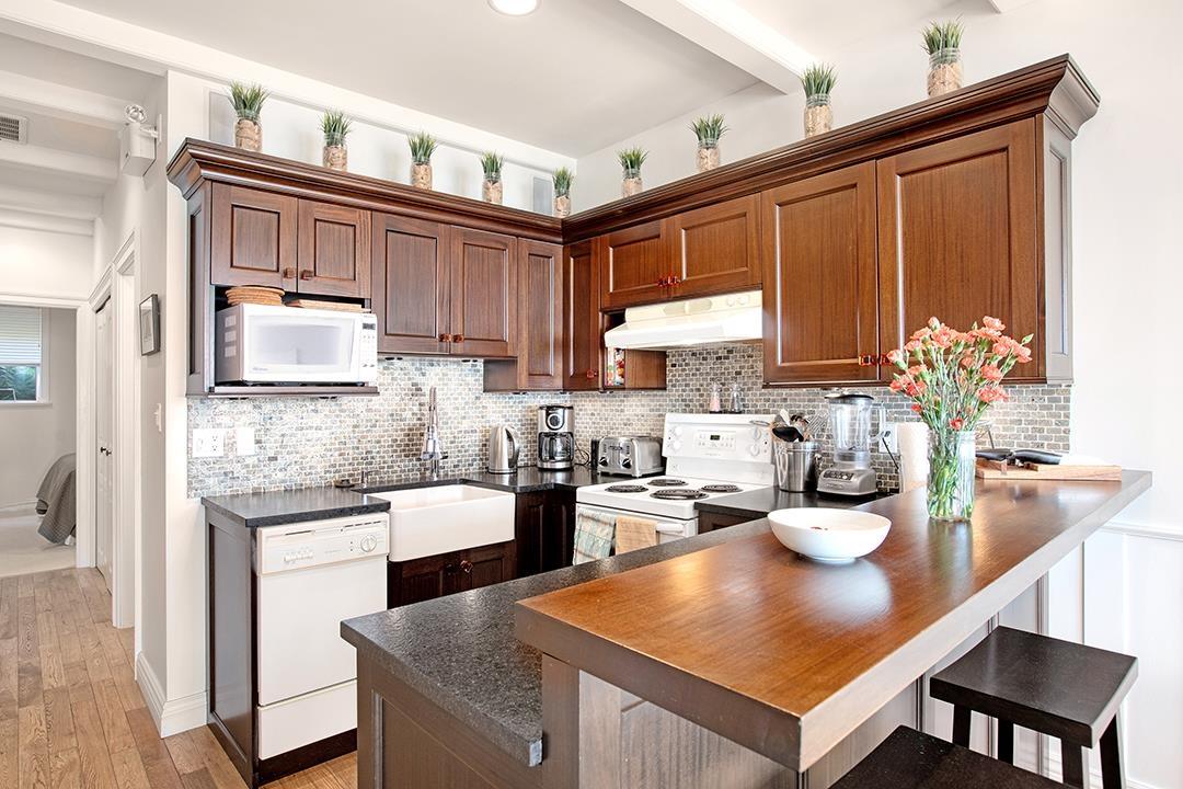 14553 SUNSET DRIVE, White Rock