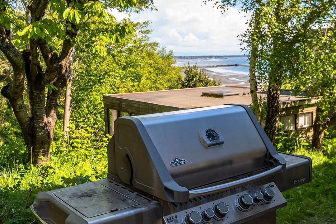 14553 SUNSET DRIVE, White Rock