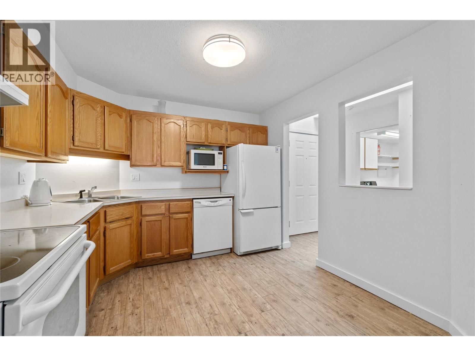 #313 250 5 Street SE - 18