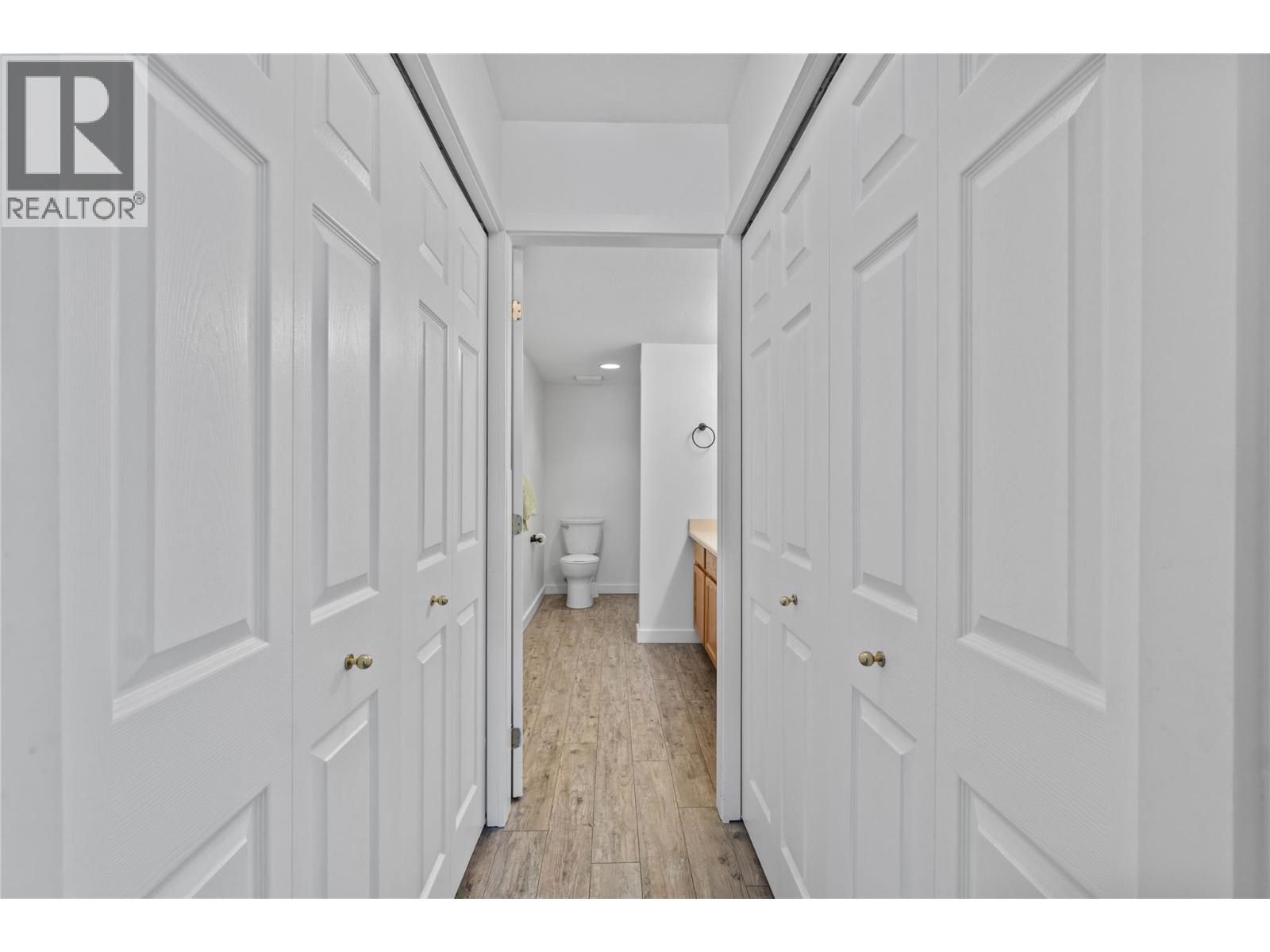 #313 250 5 Street SE - 23