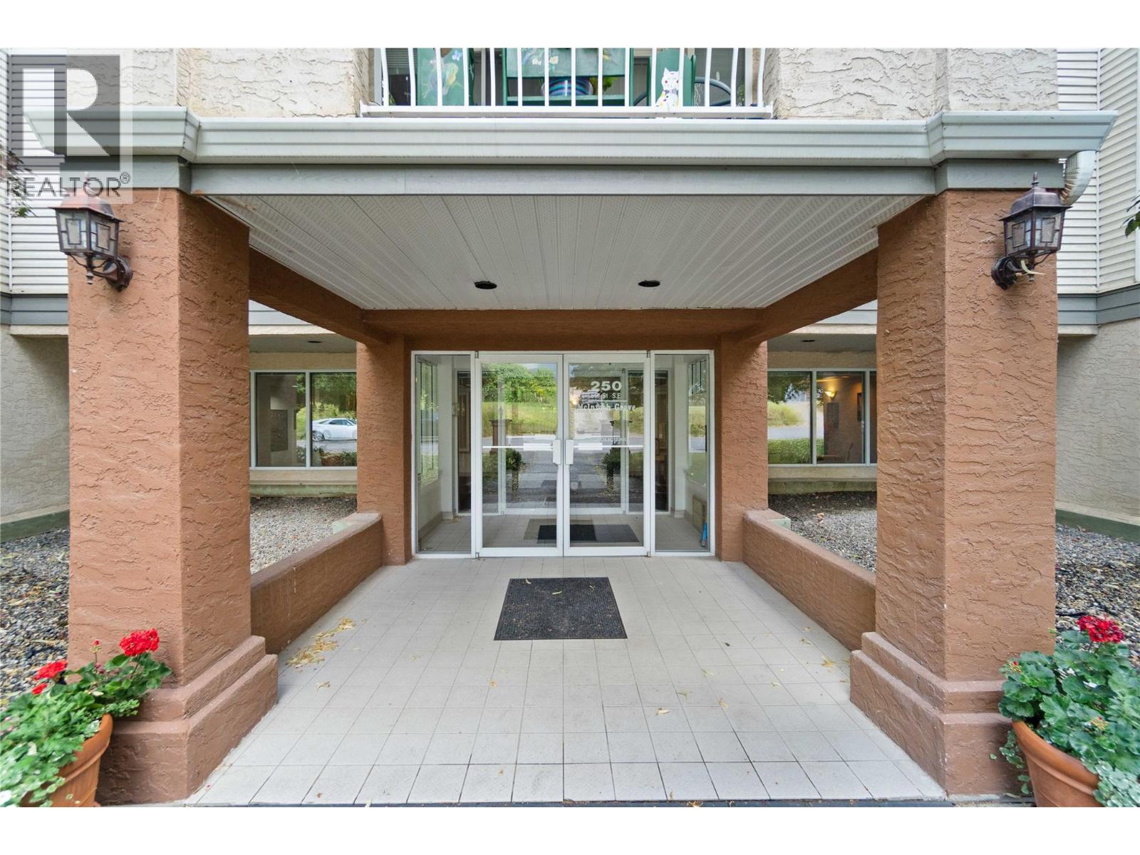 250 5 Street SE Unit# 313, Salmon Arm