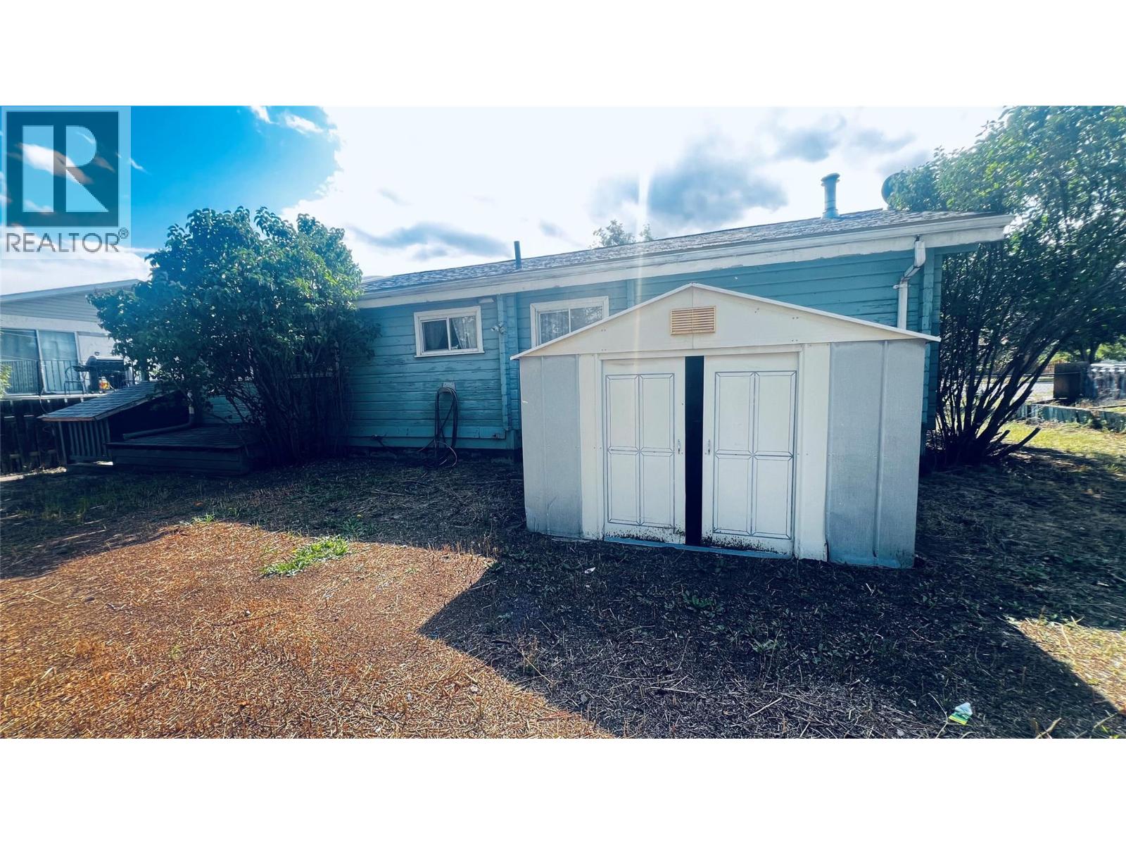 2513 IRVINE Avenue, Merritt