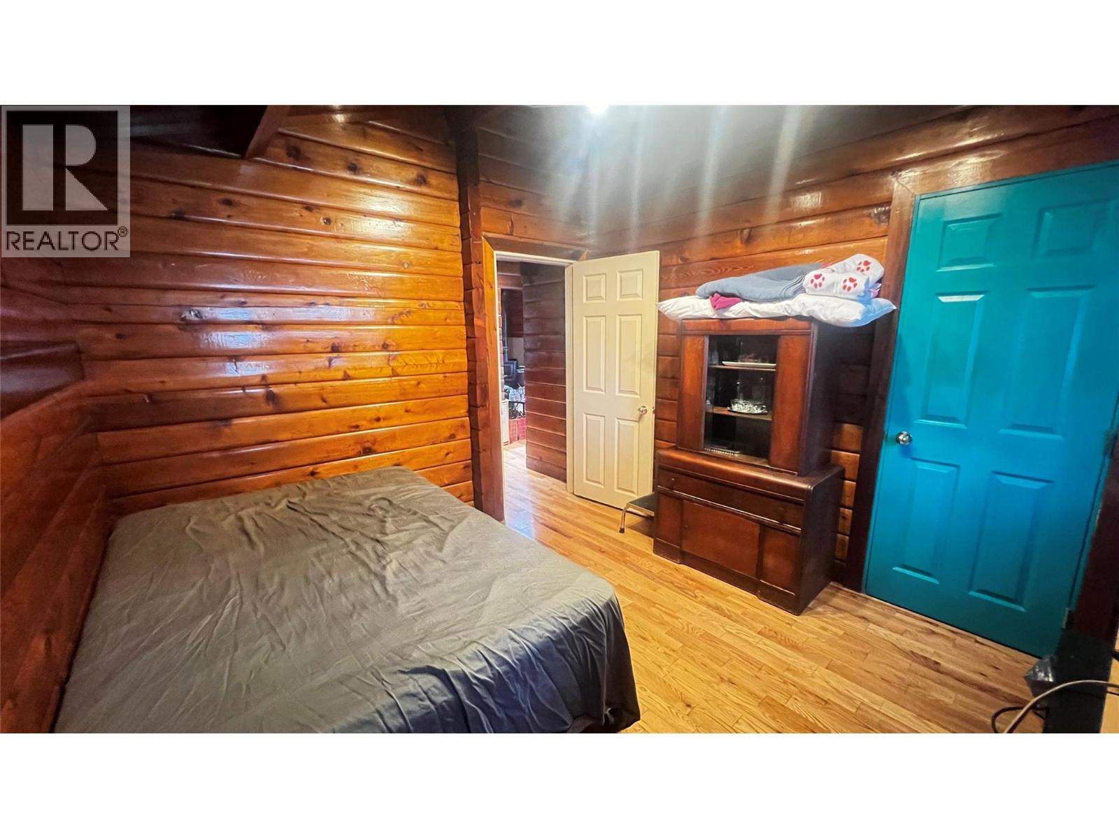 2513 IRVINE Avenue, Merritt