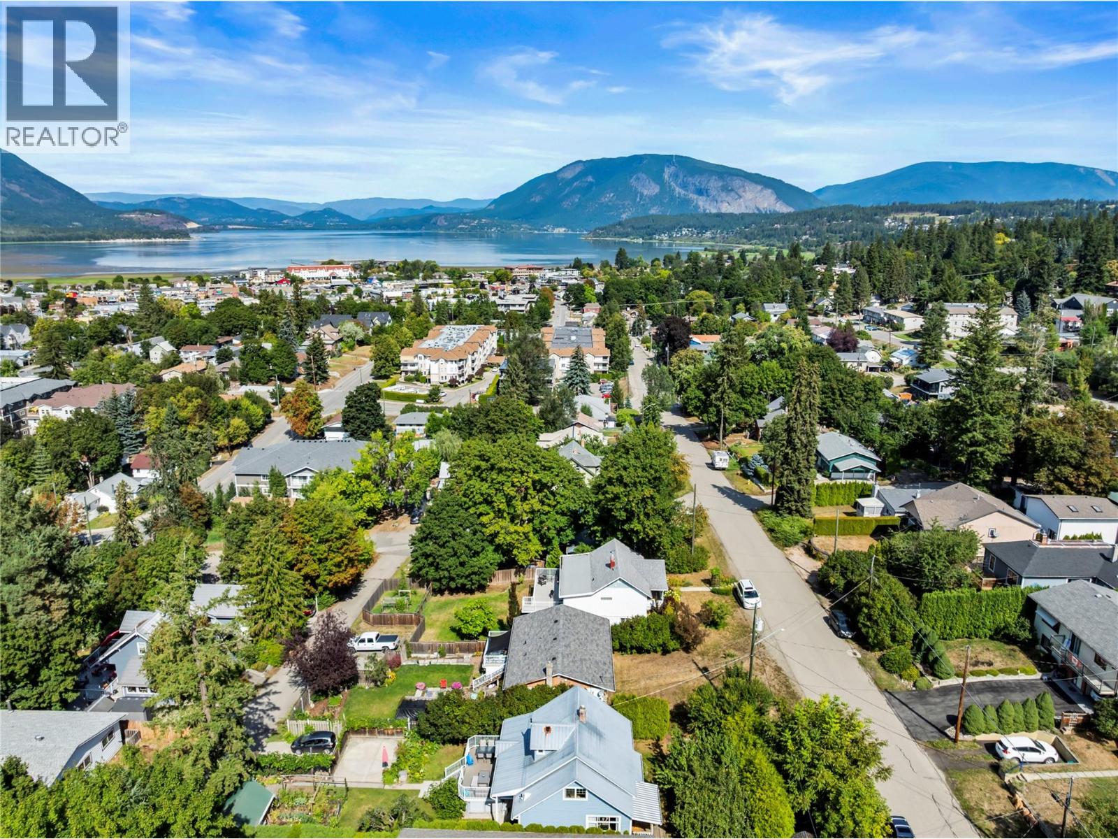 591 6 Street SE, Salmon Arm