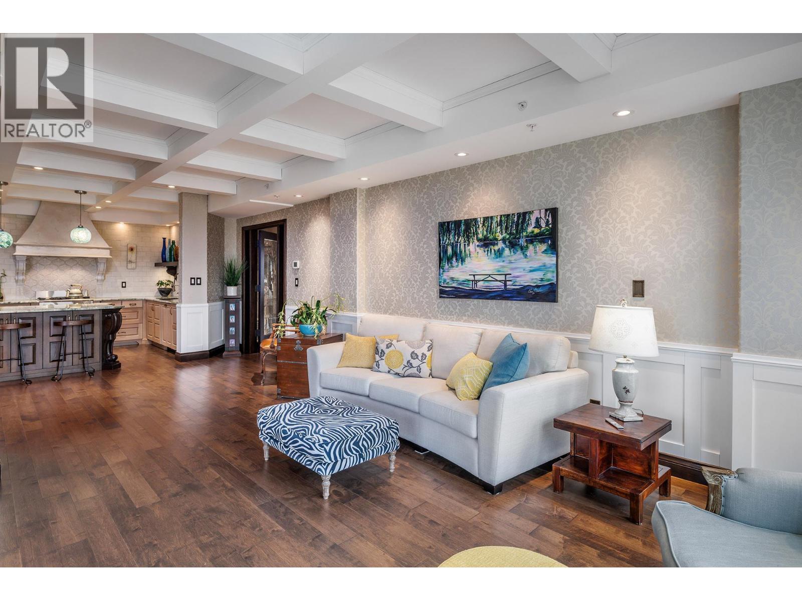 1128 Sunset Drive Unit# 1702, Kelowna