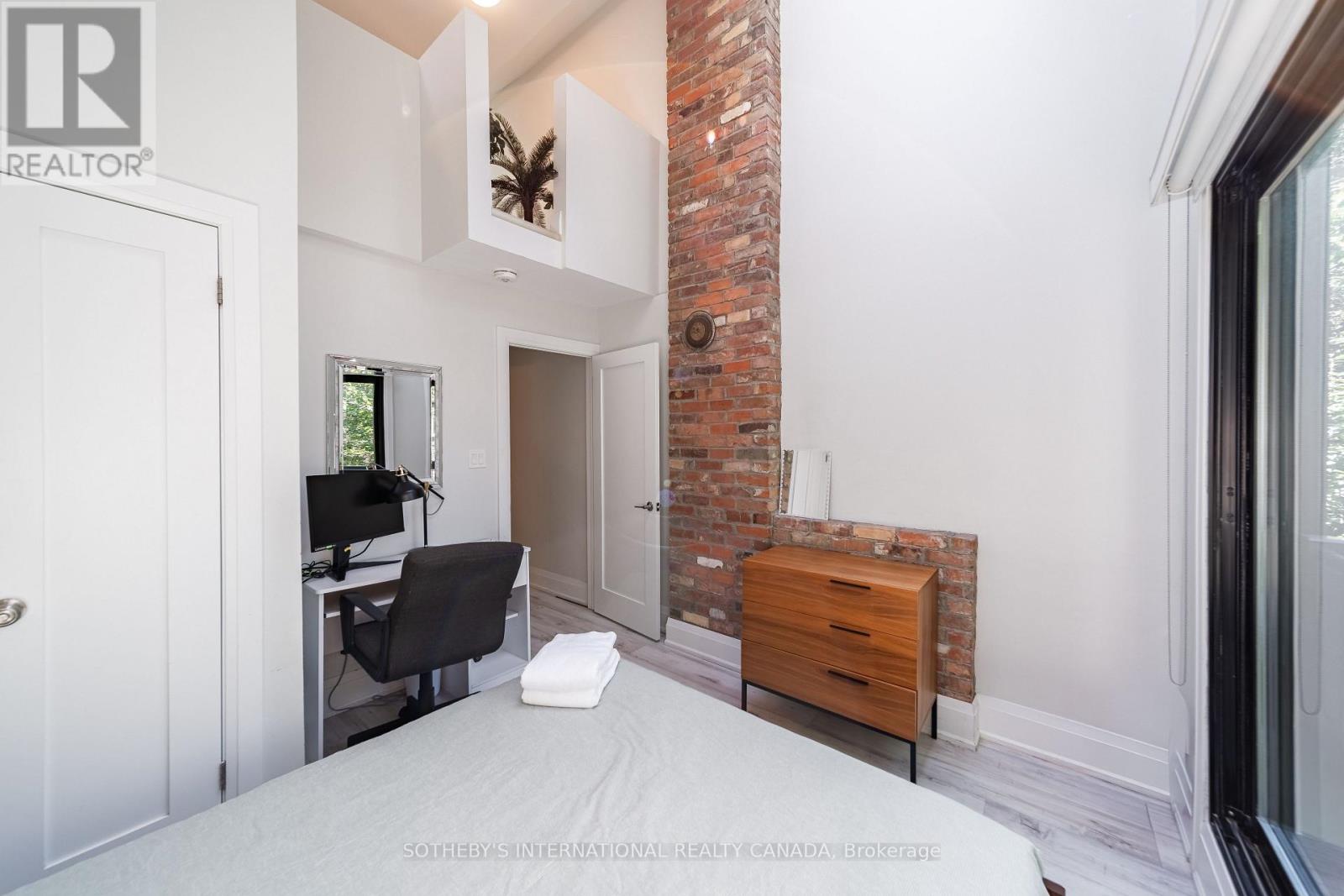 366 ONTARIO STREET - Image 37