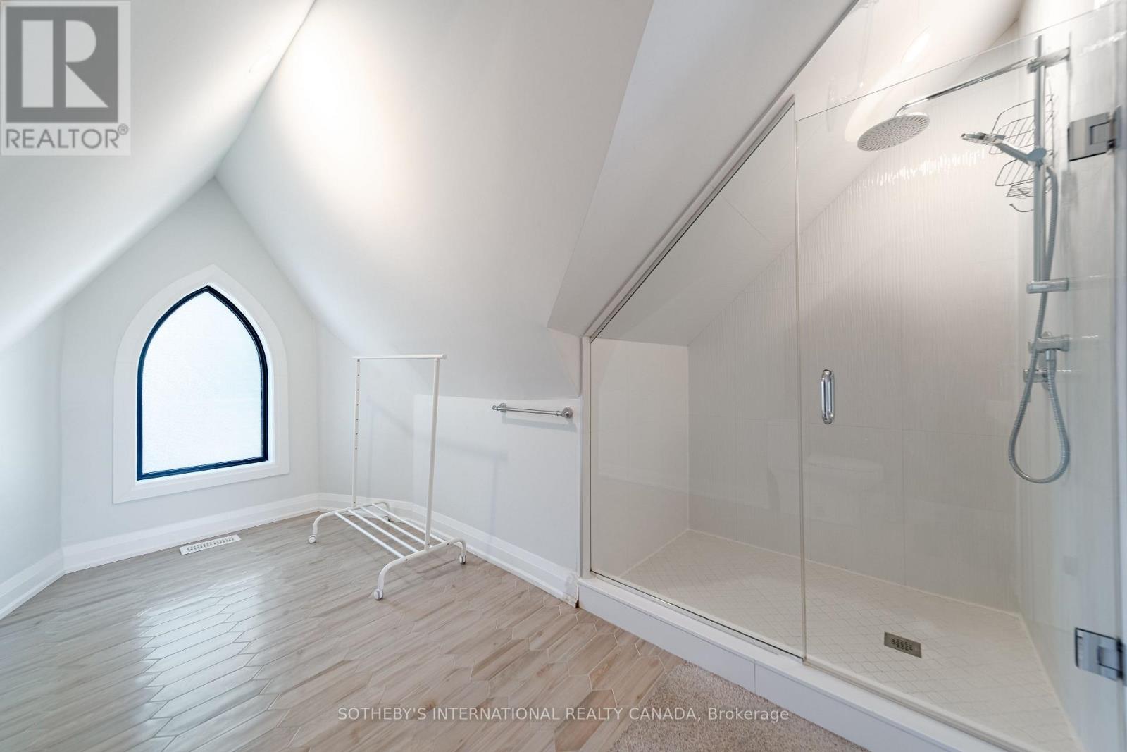366 ONTARIO STREET - Image 42
