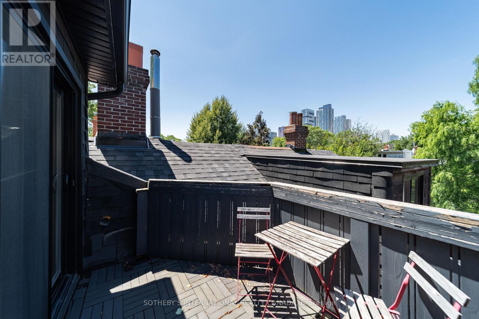 366 ONTARIO STREET - Image 44
