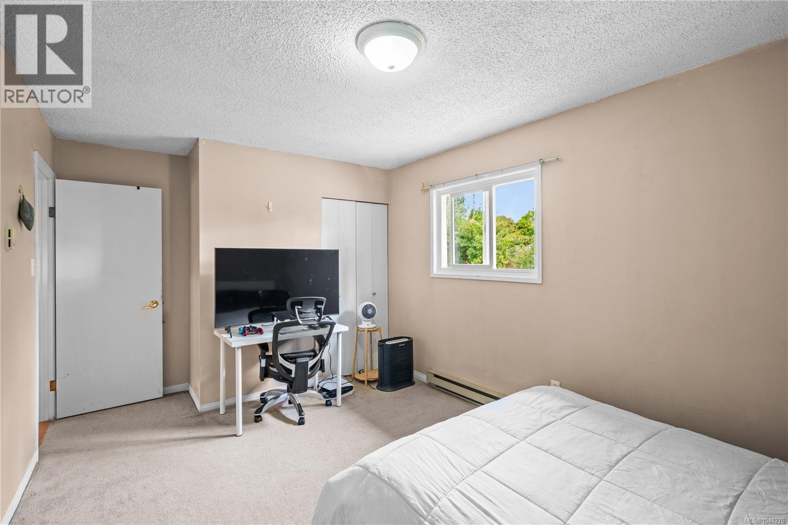 7703 Wallace Dr, Central Saanich