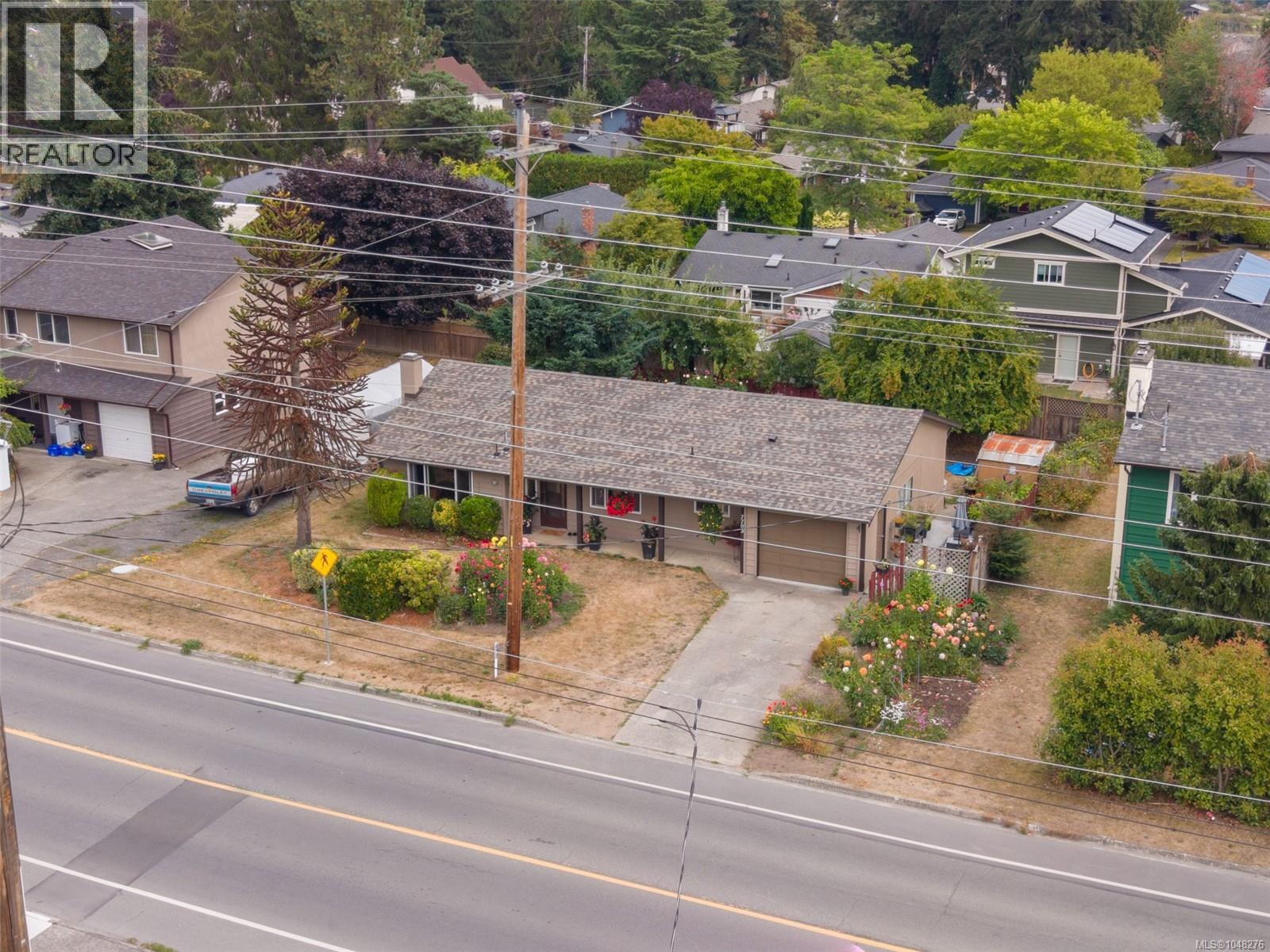7703 Wallace Dr, Central Saanich