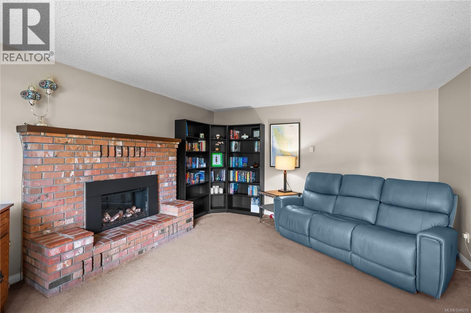 7703 Wallace Dr, Central Saanich