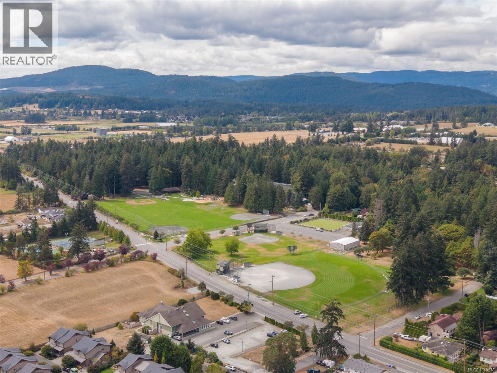 7703 Wallace Dr, Central Saanich