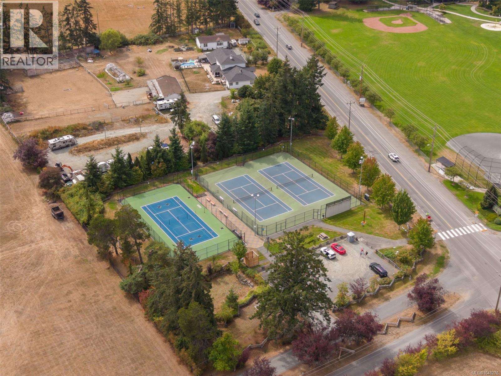 7703 Wallace Dr, Central Saanich
