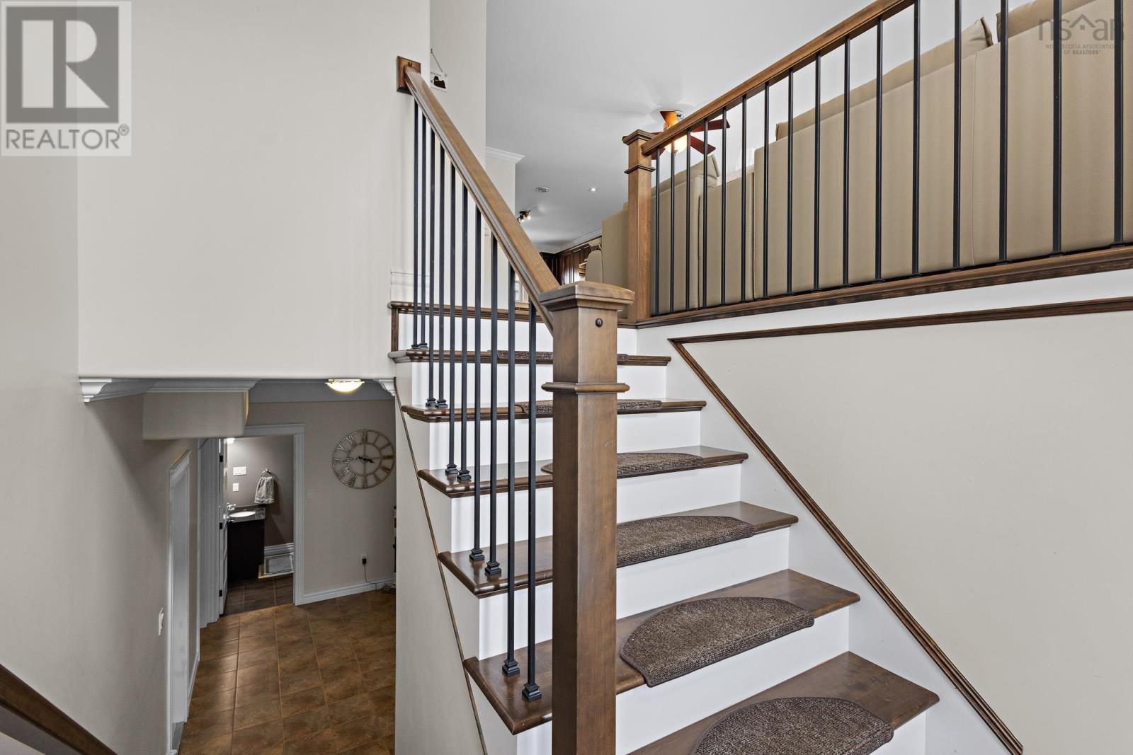 77 Hanwell Drive, Middle Sackville, Nova Scotia, B4E0H6, Middle Sackville, Nova Scotia — photo 2 of 5